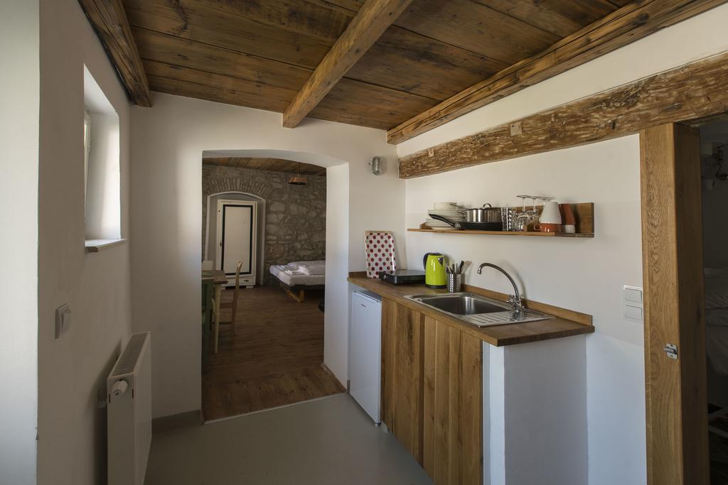 Plitzner Belvárosi Apartmanház Eger Exterior foto